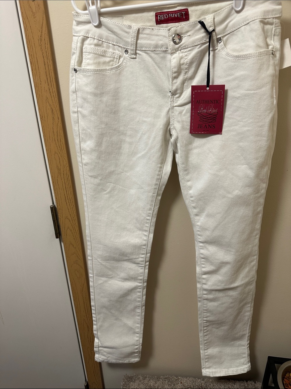 Red Rivet White Skinny Jeans